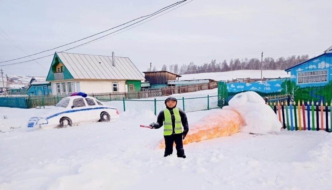 Снеговик-гаишник остановил нетрезвых водителей от поездок в Башкирии