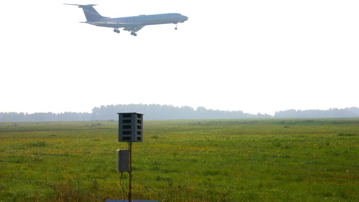 Машина крылатого дозора напугала самолет в аэропорту Махачкалы