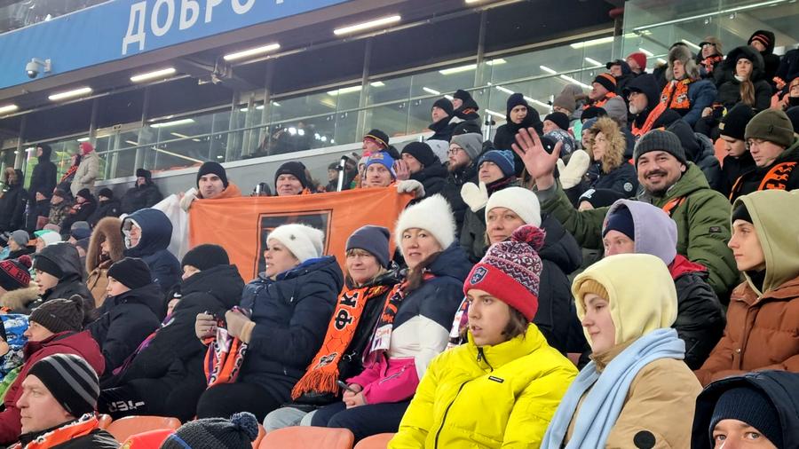 Синарские трубники побывали на матче ¼ финала Кубка России по футболу 