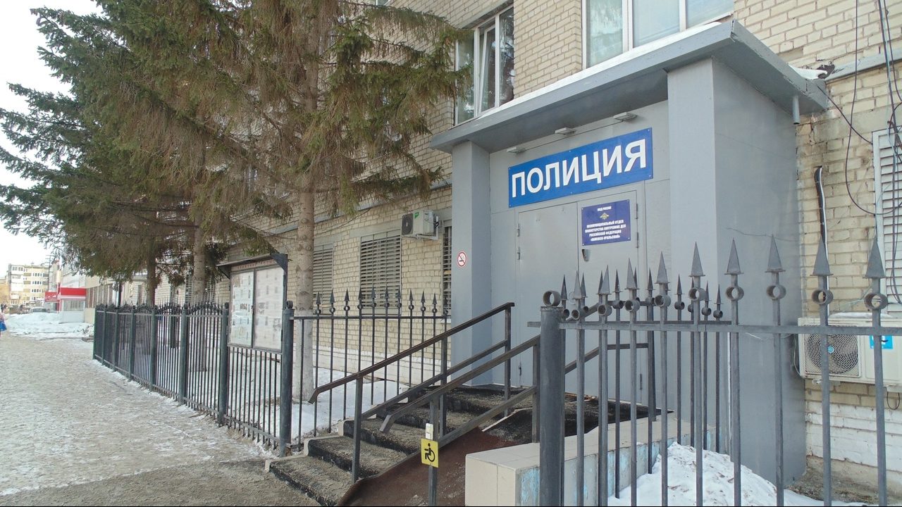 В Каменске-Уральском вымогатель забрал у пенсионерки квартиру в счет ремонта