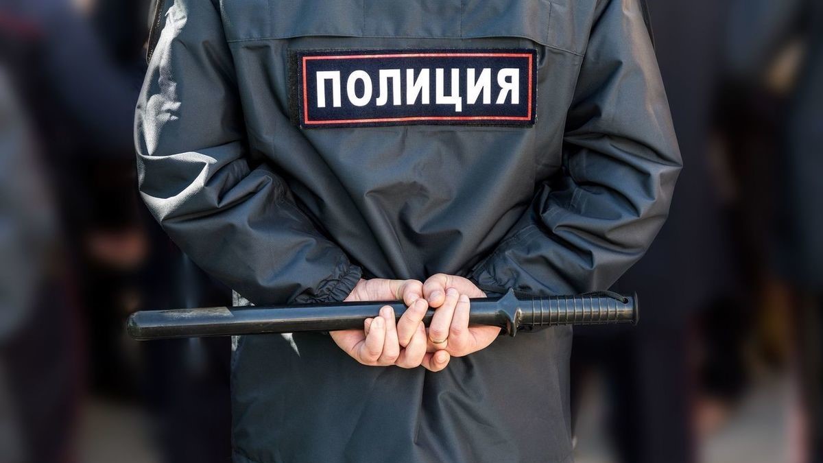 Начальника одной из дежурных частей Екатеринбурга заподозрили в получении взятки
