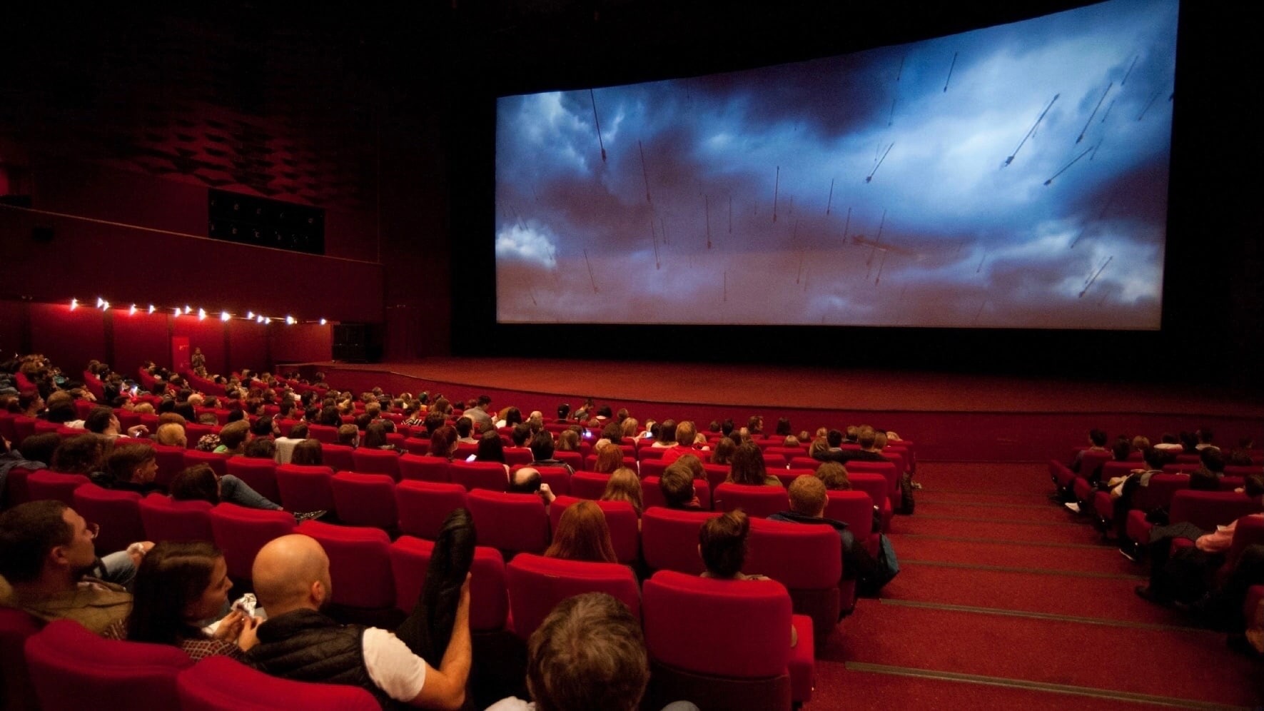 Новый отечественный формат кинематографа "Космакс" заменит IMAX