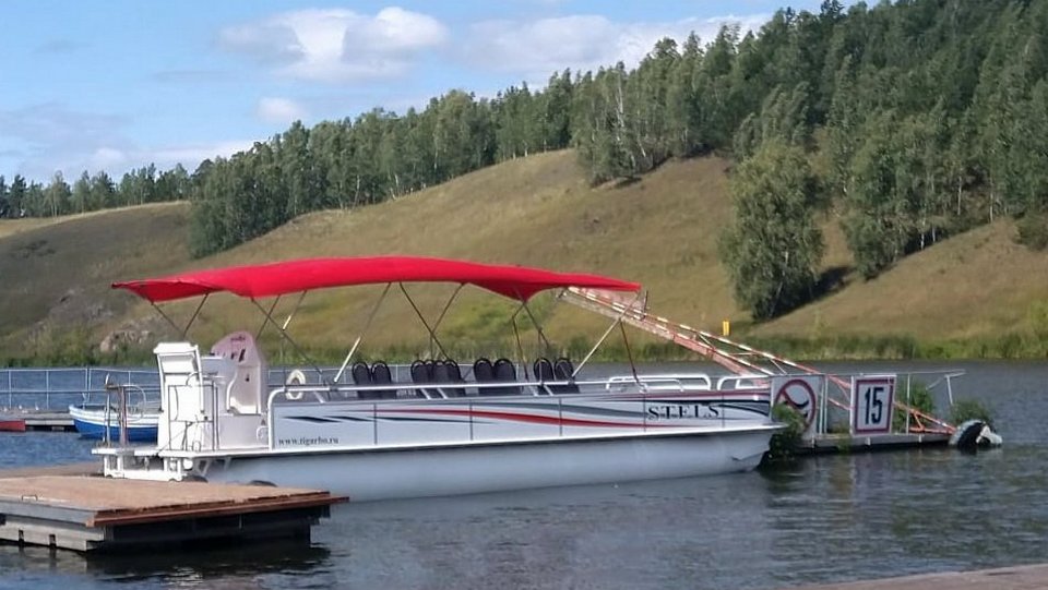 В Каменске-Уральском появятся два новых прогулочных кораблика для туристов