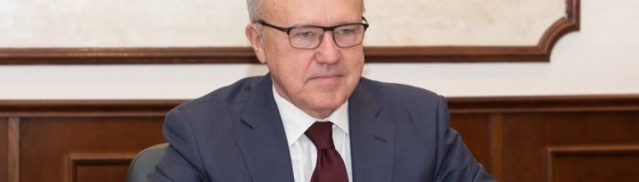 "Причиной стал возраст": политолог Чернявский прокомментировал отставку Усса