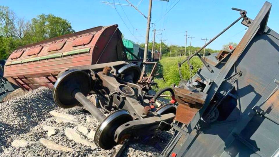 После продления зерновой сделки в Крыму взорвали вагоны с зерном
