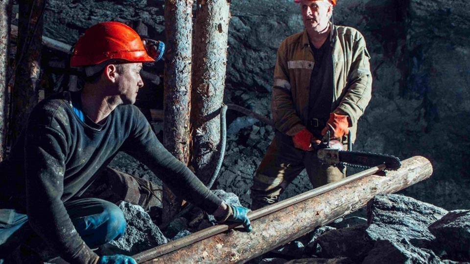 76 уральских шахтеров продолжают подземную забастовку из-за слухов о закрытии Малышевского месторождения