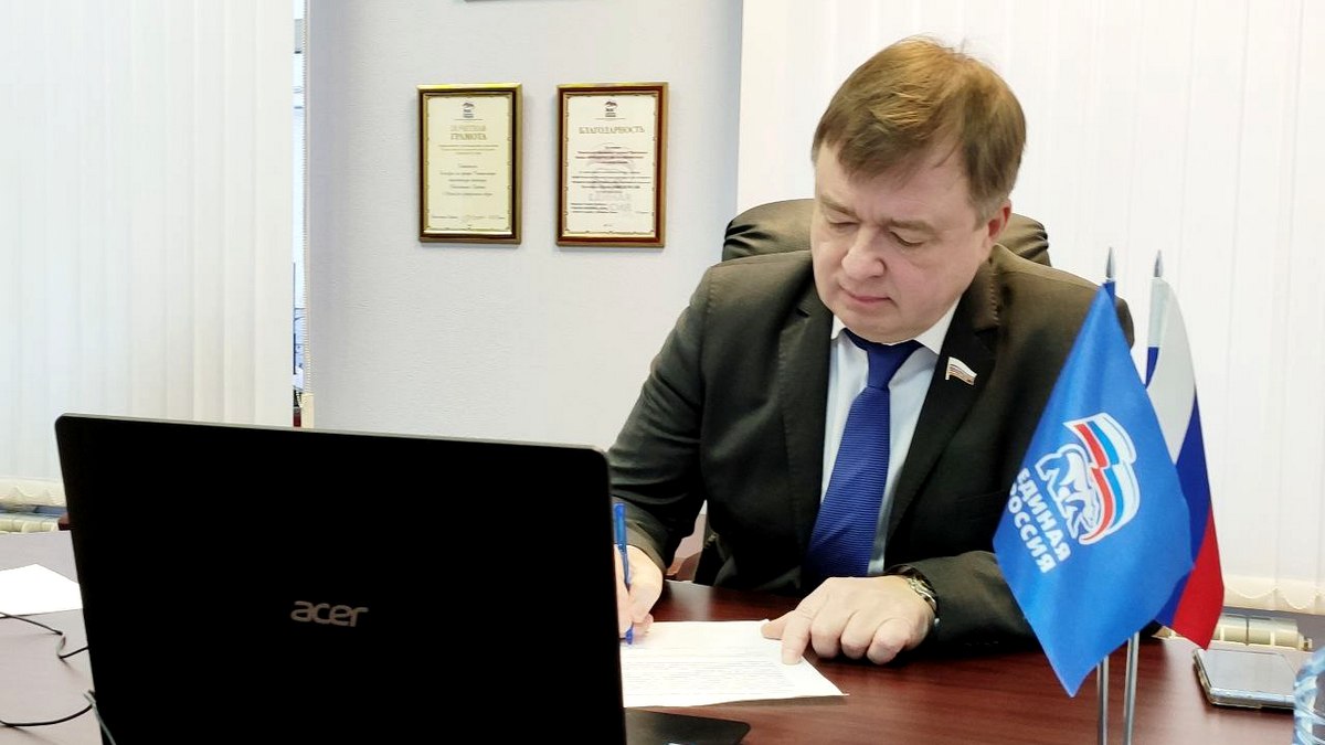 Депутат Госдумы Максим Иванов предложил бойцам СВО идти на выборы для получения отпуска