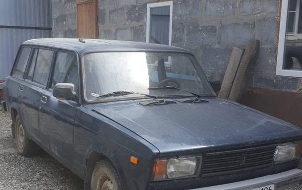 Уральцы подарили автомобиль военнослужащим в зоне СВО