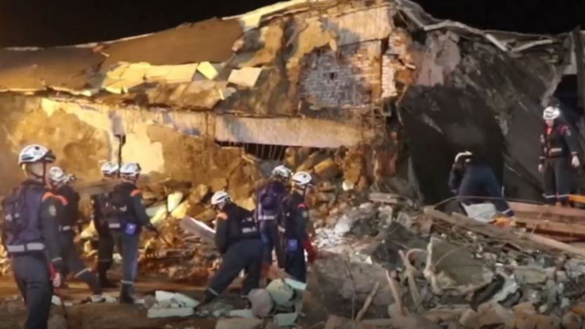 Четыре человека найдены живыми после взрыва в Сергиевом Посаде