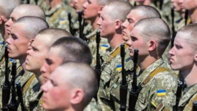 на украине мобилизуют мужчин с вич