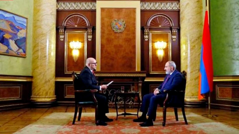 Пашинян ищет новых друзей и хочет избавиться от российских военных баз в Армении