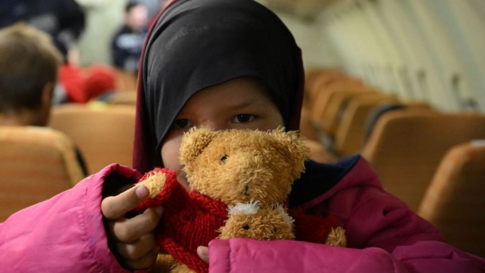 вернули в Россию детей из лагерей для беженцев