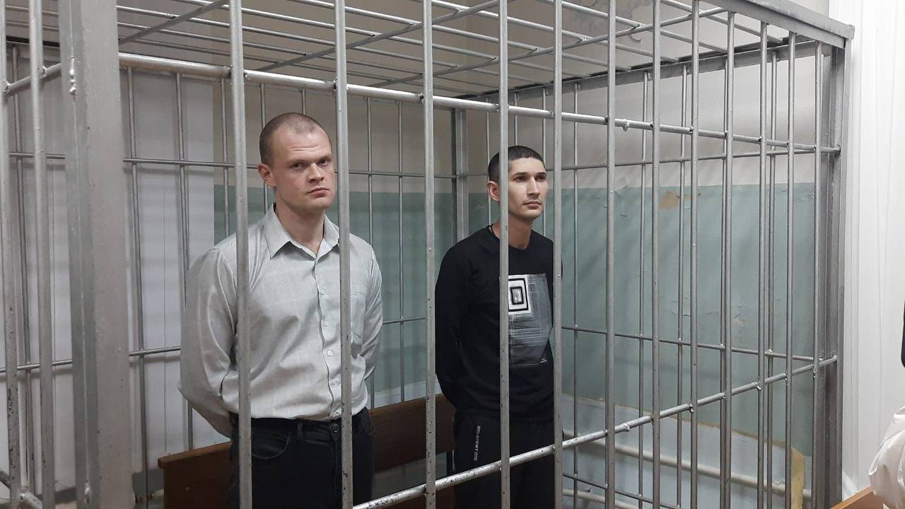 В Каменске-Уральском вынесли приговор дебоширам, напавшим на девушку из-за цвета волос