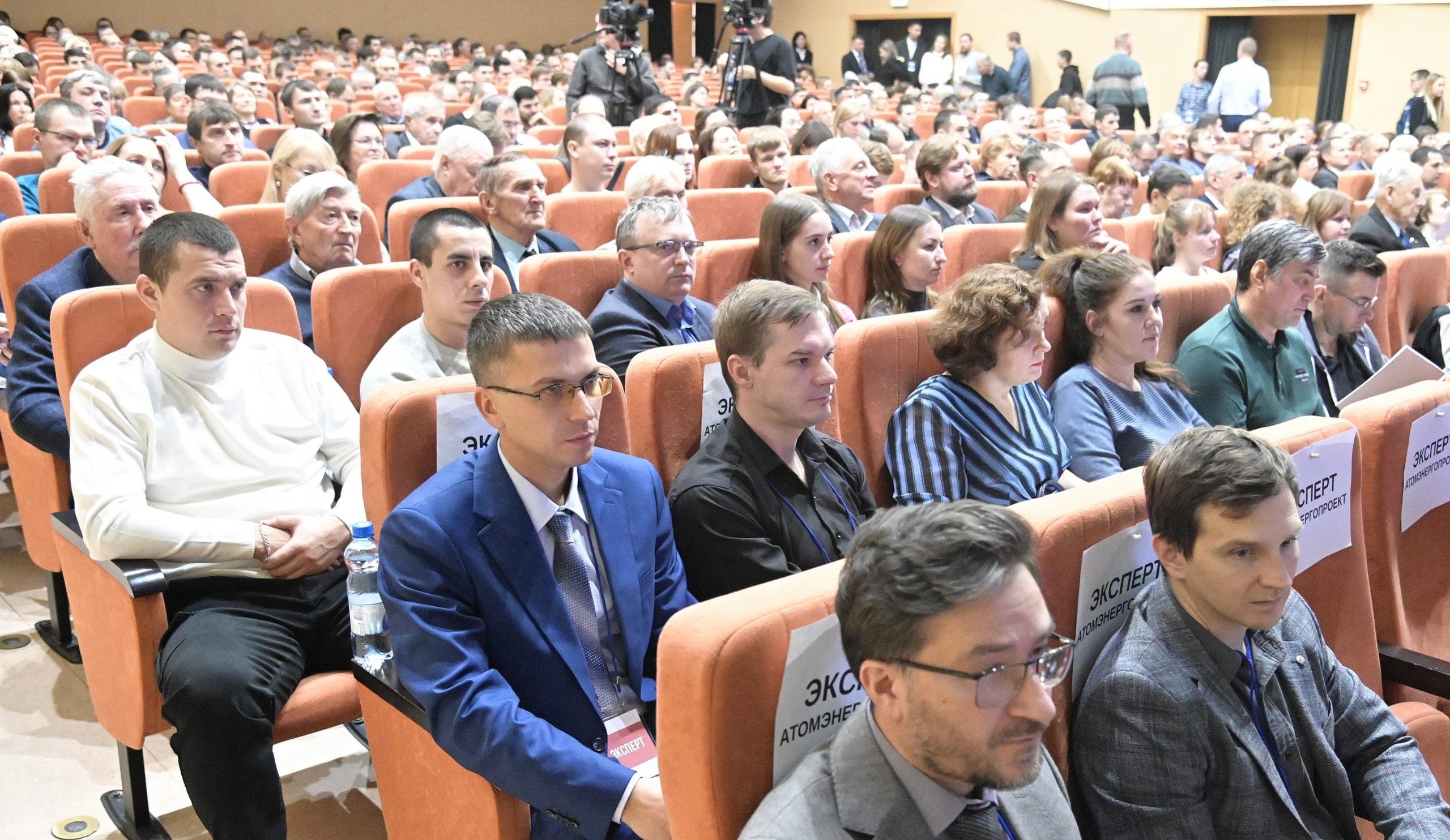 Общественники поддержали строительство нового реактора Белоярской АЭС