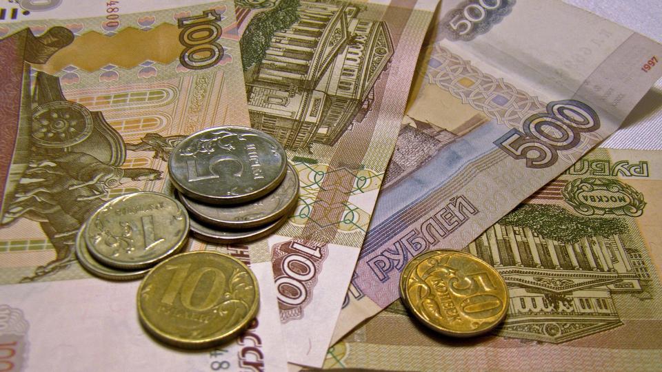 Жители Екатеринбурга стали беднее на 5%