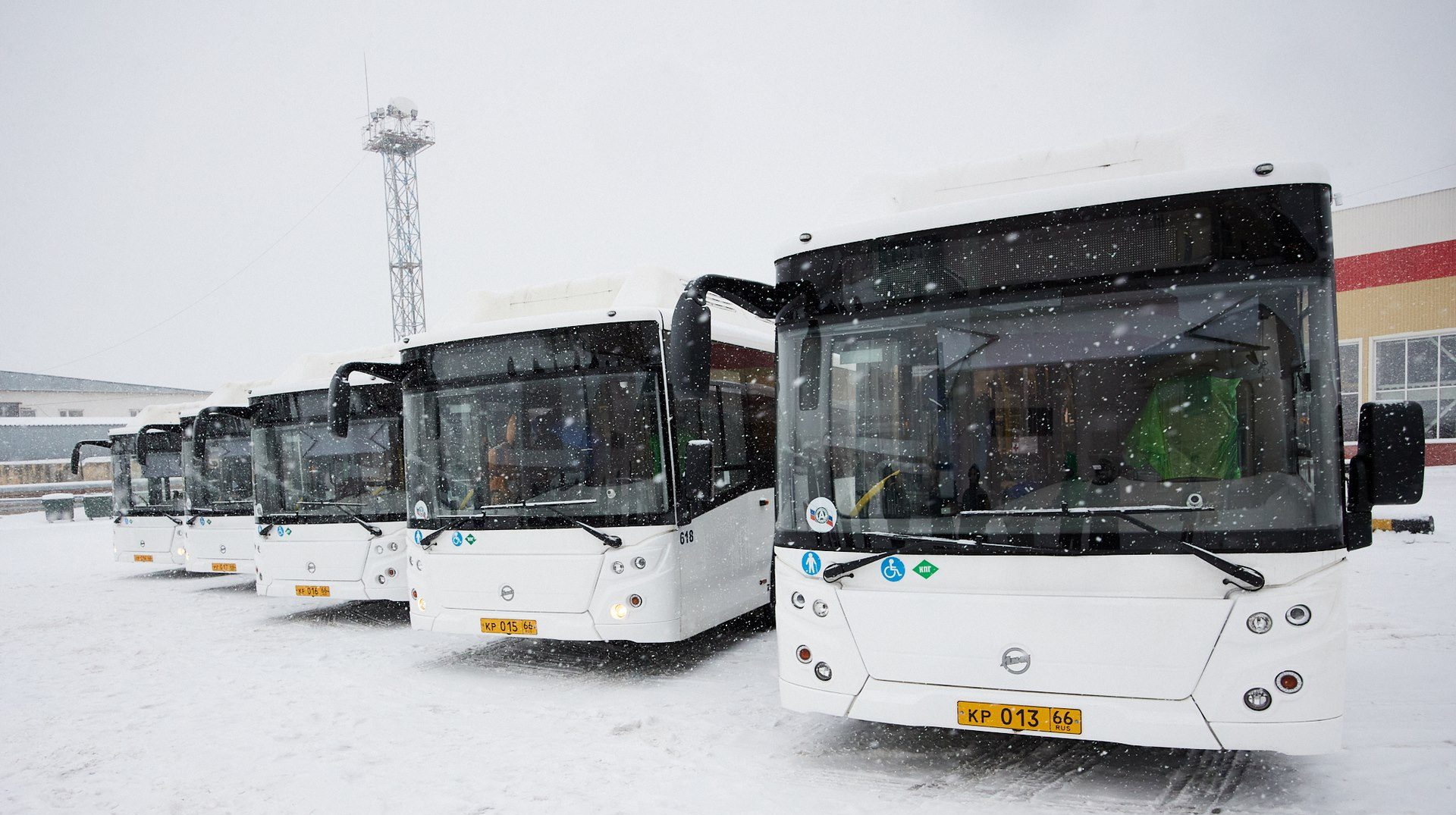 Каменск-Уральский получит 18 новых автобусов 28 декабря