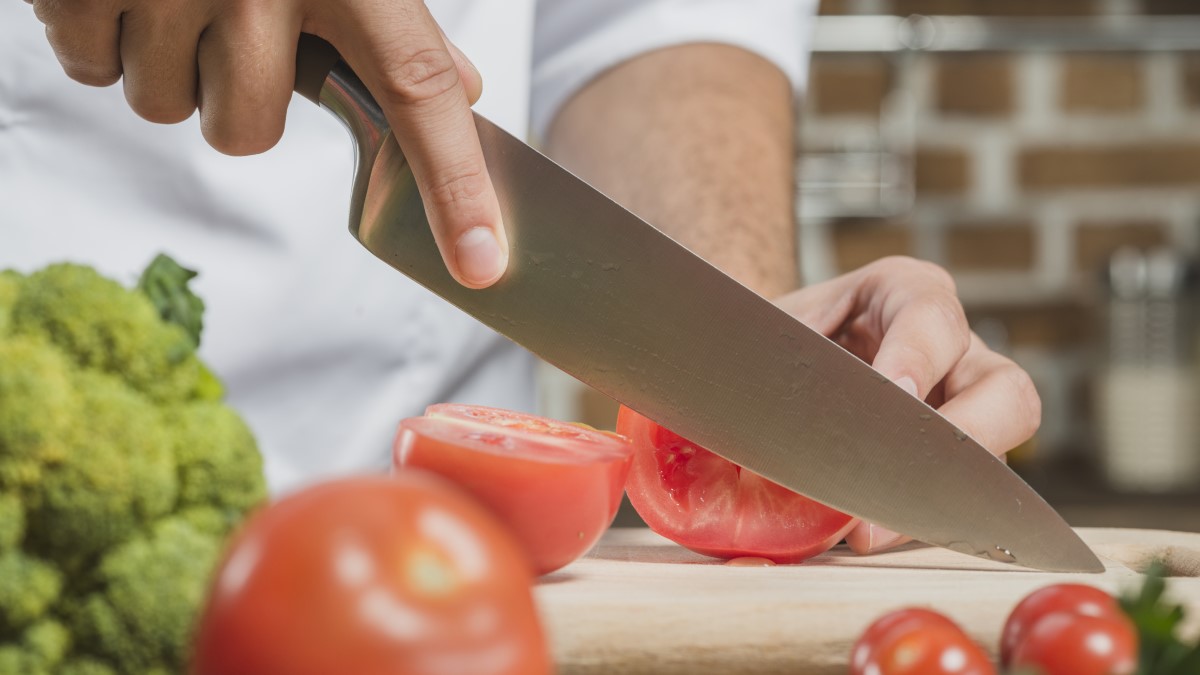 Нож: основной инструмент для каждой кухни