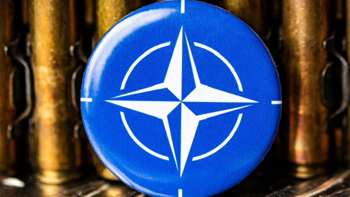Более 500 тысяч военнослужащих НАТО приведены в режим повышенной готовности
